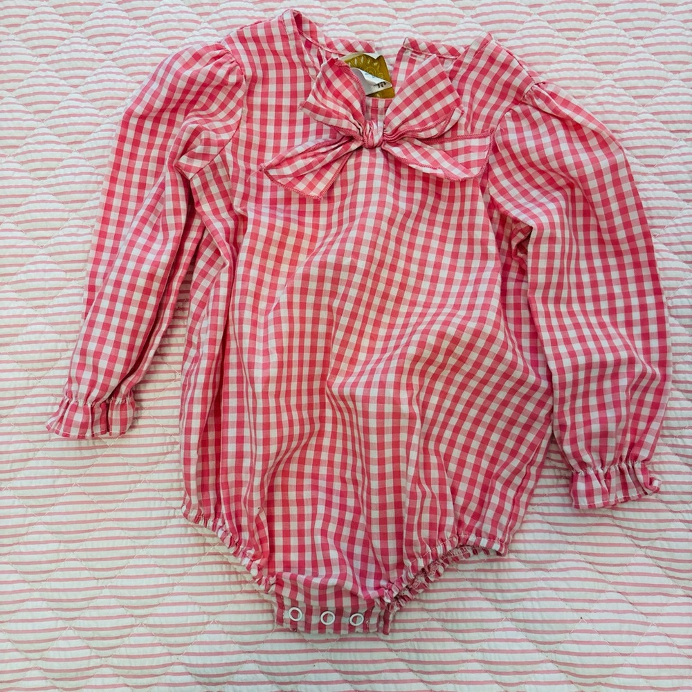 TBBC bow long sleeve onesie
